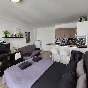 Louvre Apartamento París