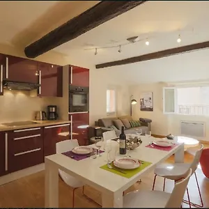 Apartment Renting - Colonna - Place In Old Town, Nice